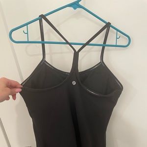 Lululemon Women’s Yoga Tank with Built in Bra Size 10